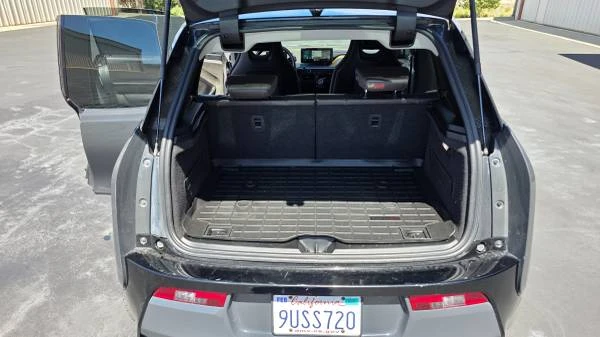 2015 BMW i3 - Image 18 of 21