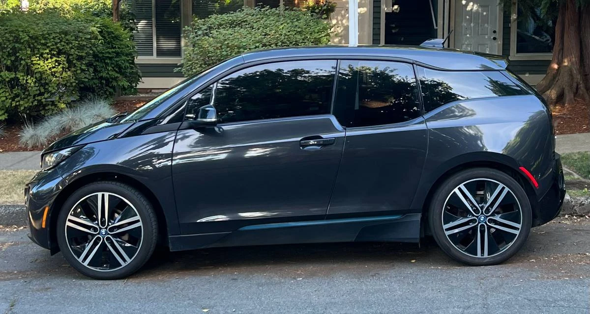 2015 BMW i3 - Image 3 of 9