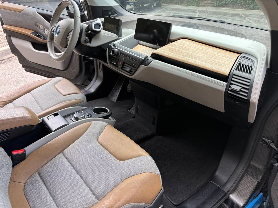 2015 BMW i3 - Image 6 of 10