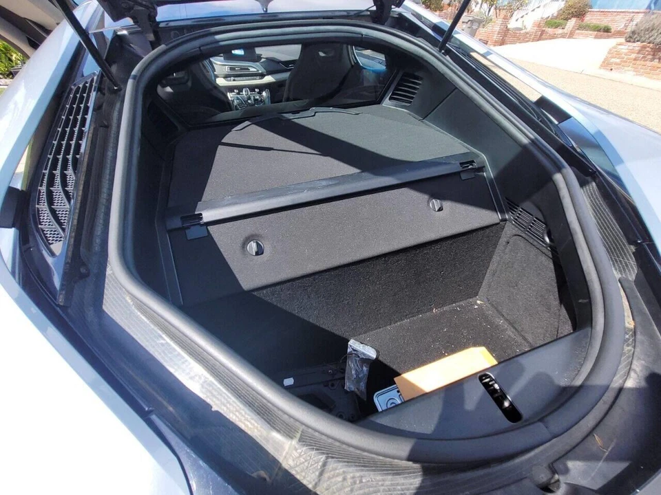2015 BMW i8 - Image 21 of 30