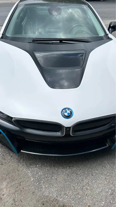 2015 BMW i8 - Image 2 of 6
