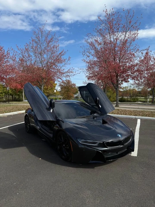 2015 BMW i8 - Image 14 of 16