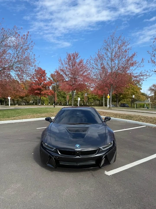 2015 BMW i8 - Image 2 of 16