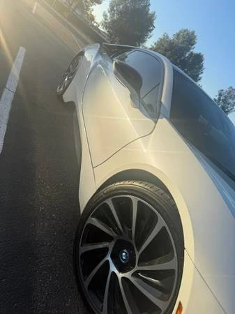 2015 BMW i8 - Image 12 of 14