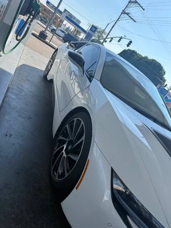 2015 BMW i8 - Image 2 of 14