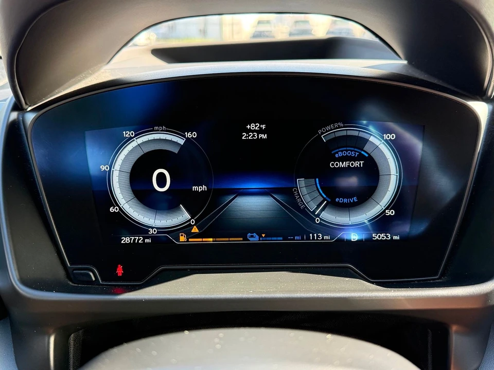 2015 BMW i8 - Image 11 of 12
