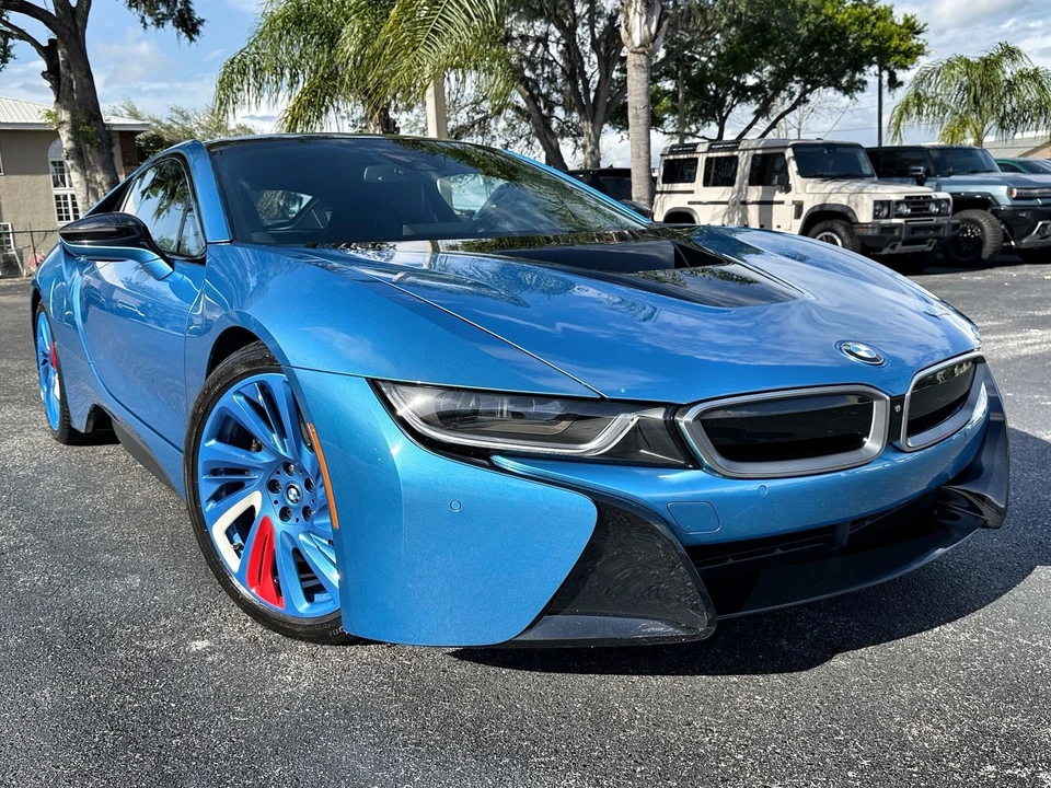 2015 BMW i8 - Image 12 of 12