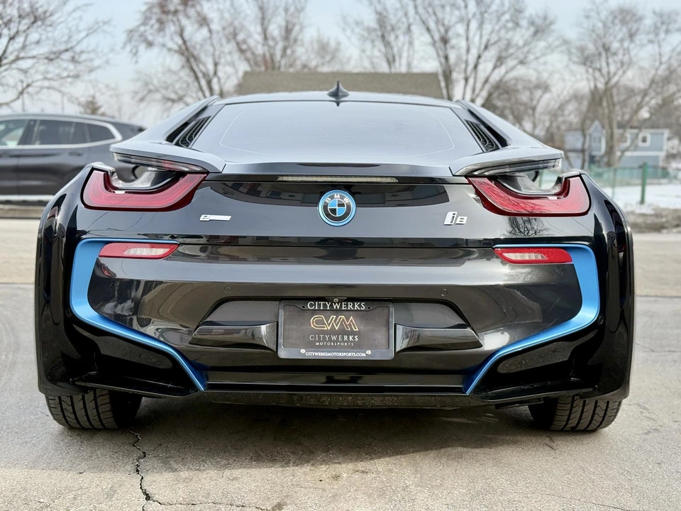 2015 BMW i8 - Image 7 of 21