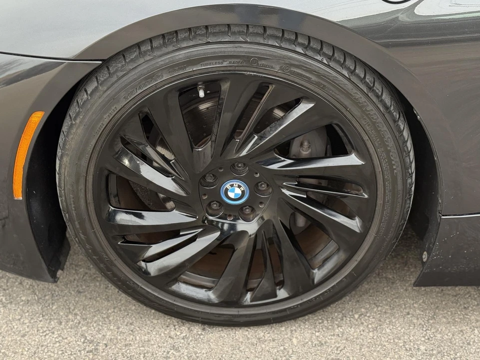 2015 BMW i8 - Image 9 of 21