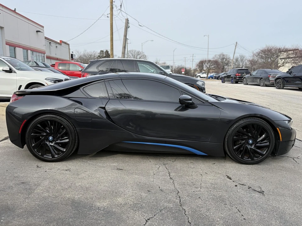 2015 BMW i8 - Image 5 of 21