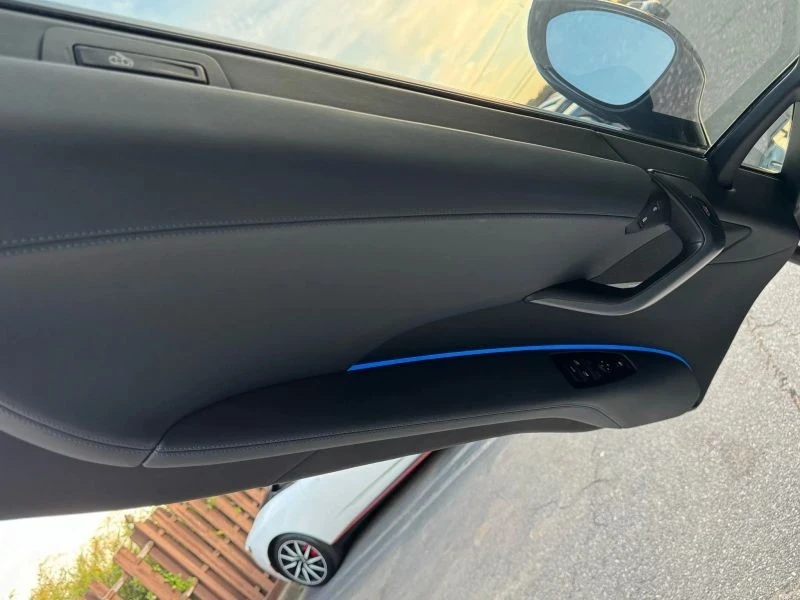2015 BMW i8 - Image 11 of 12