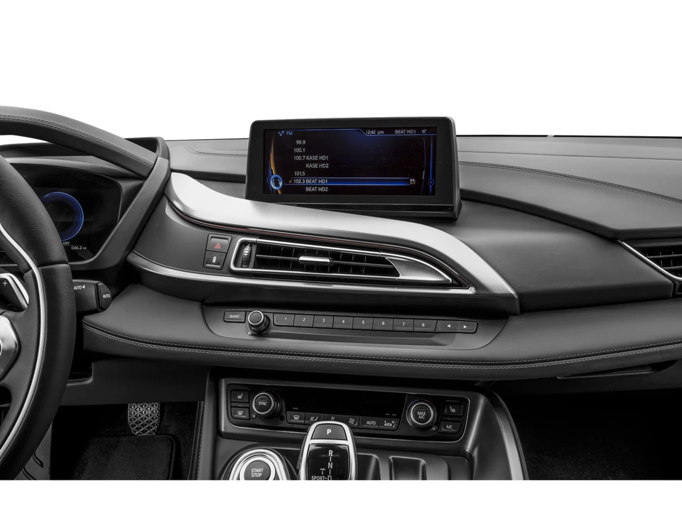 2015 BMW i8 - Image 12 of 22