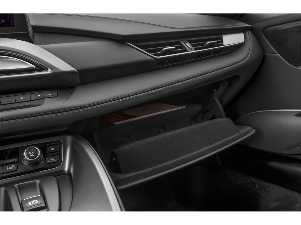 2015 BMW i8 - Image 18 of 22