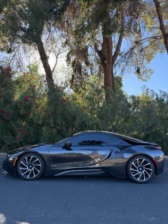 2015 BMW i8 - Image 16 of 18