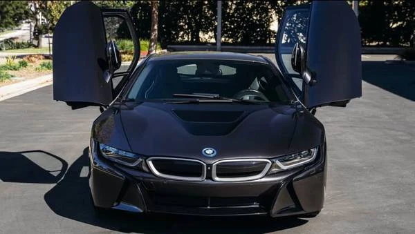 2015 BMW i8 - Image 6 of 18