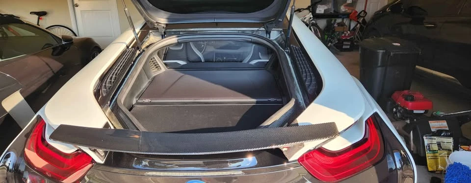 2015 BMW i8 - Image 8 of 17