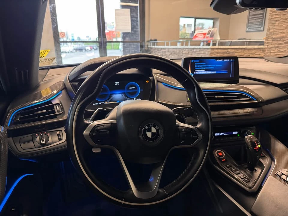 2015 BMW i8 - Image 9 of 9