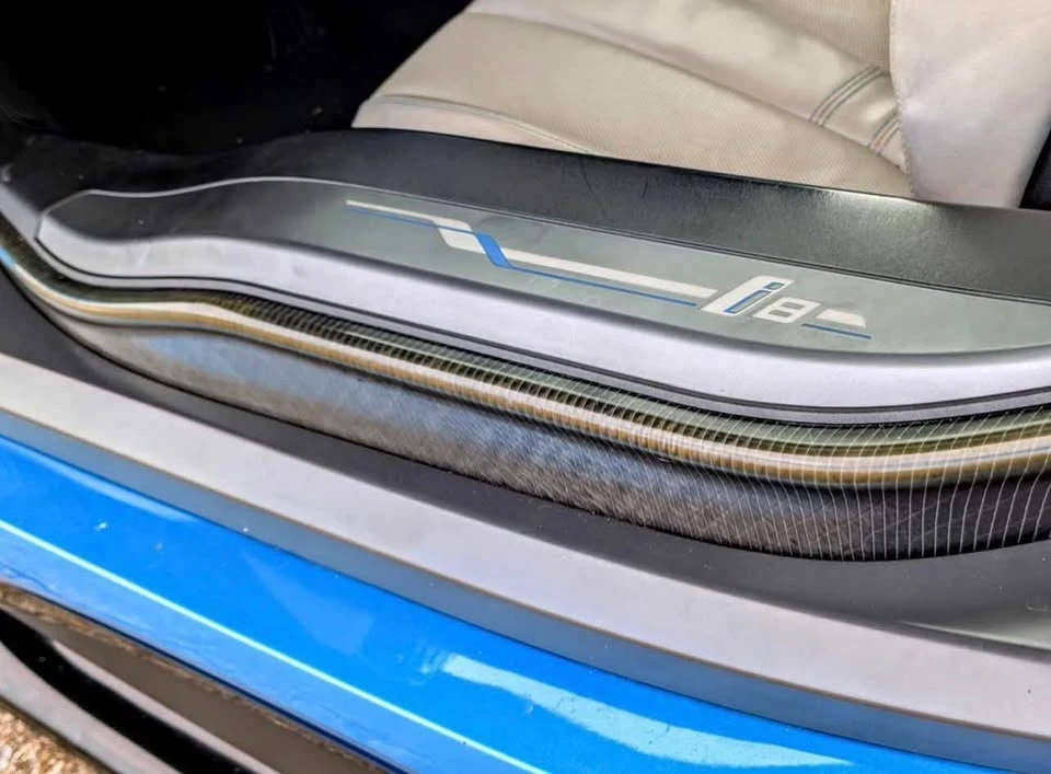 2015 BMW i8 - Image 9 of 9