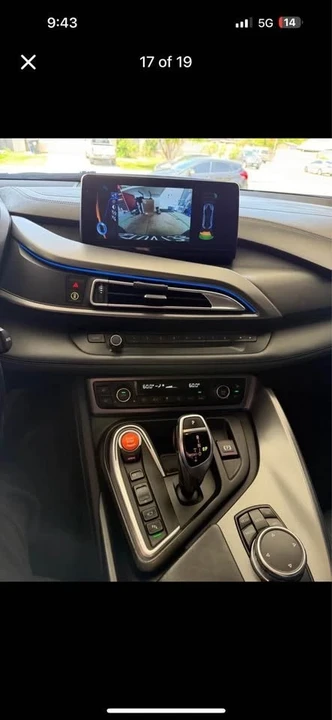 2015 BMW i8 - Image 16 of 19