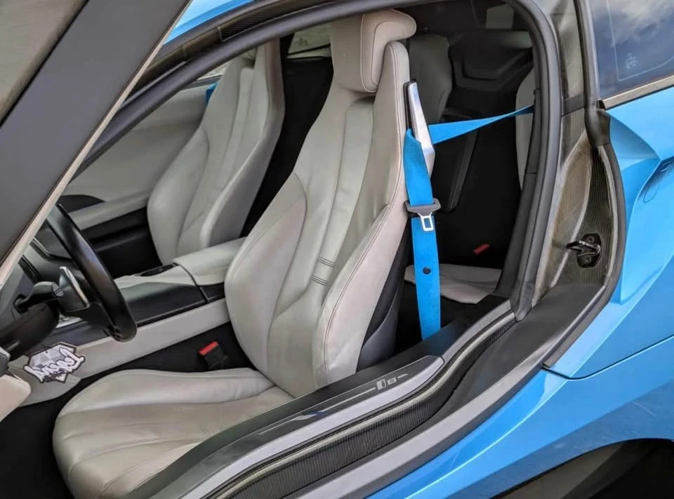2015 BMW i8 - Image 8 of 9