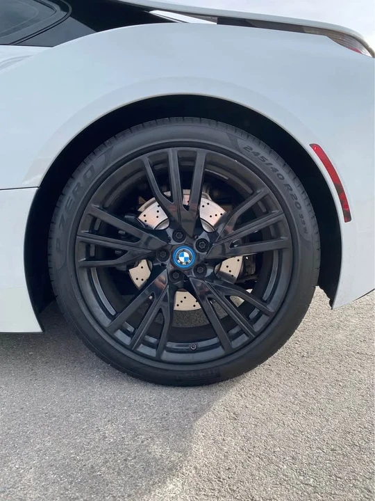 2015 BMW i8 - Image 9 of 16
