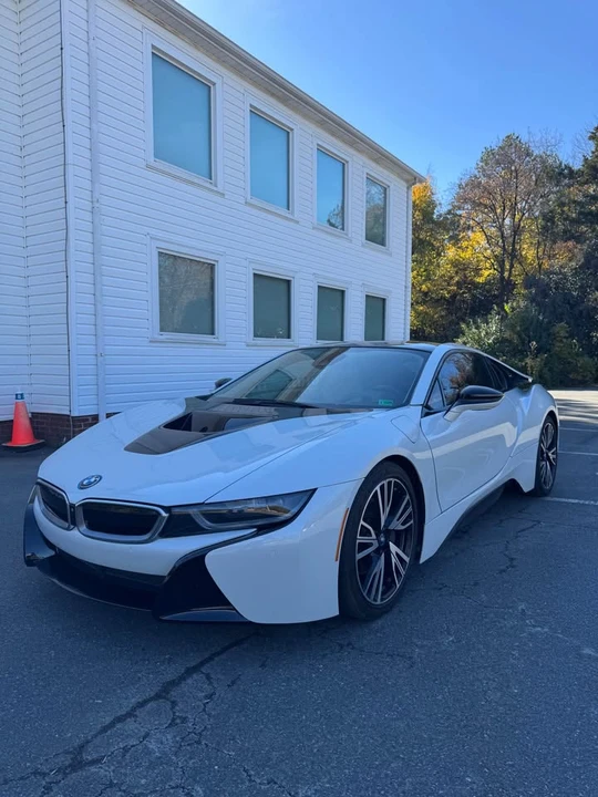 2015 BMW i8 - Image 6 of 18