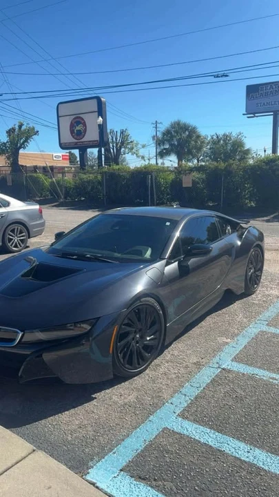 2015 BMW i8 - Image 6 of 9