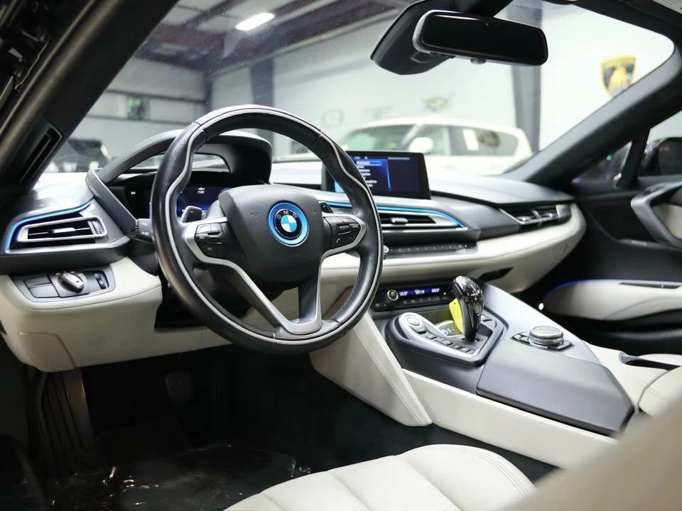 2015 BMW i8 - Image 7 of 19