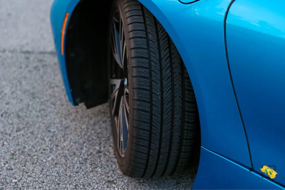 2015 BMW i8 - Image 11 of 13