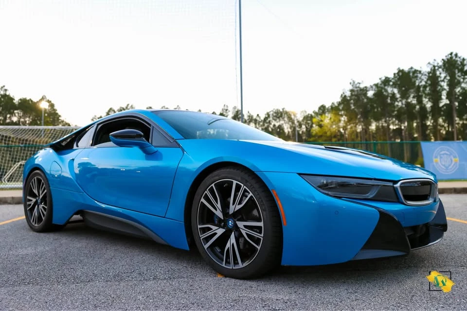 2015 BMW i8 - Image 8 of 13
