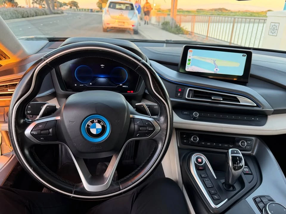 2015 BMW i8 - Image 18 of 20