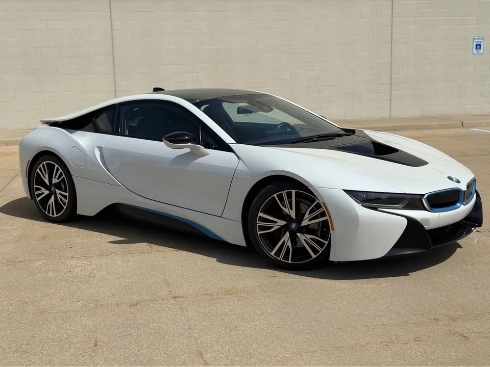 2015 BMW i8 - Image 4 of 20