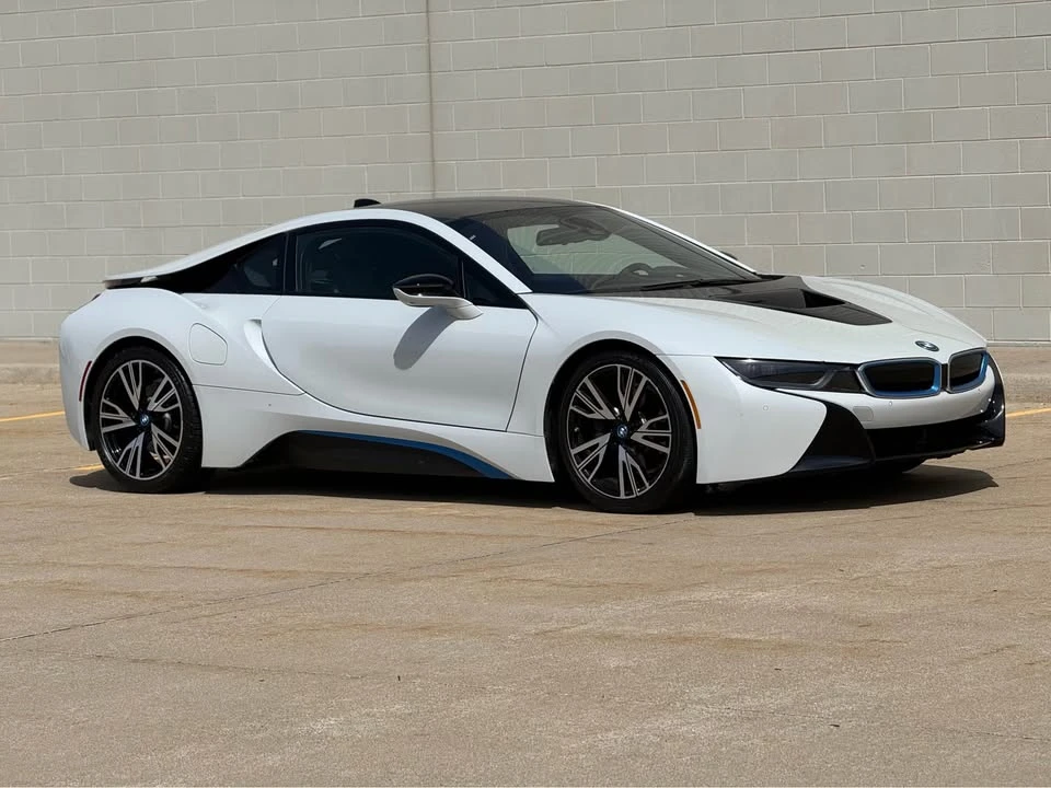 2015 BMW i8 - Image 5 of 20
