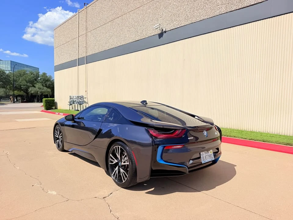 2015 BMW i8 - Image 10 of 20