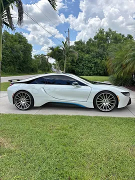 2015 BMW i8 Coupe 2D
