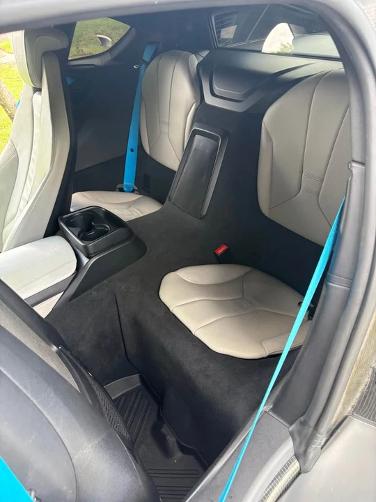 2015 BMW i8 - Image 9 of 20