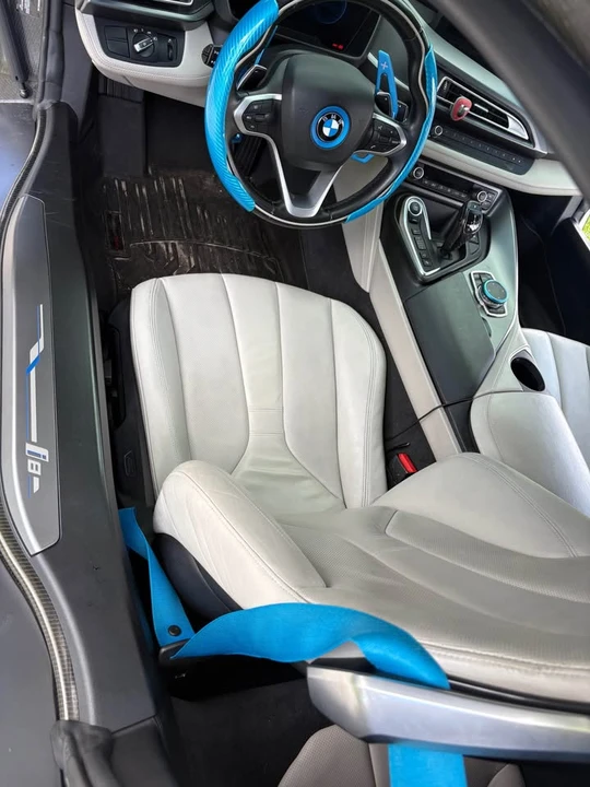 2015 BMW i8 - Image 5 of 20