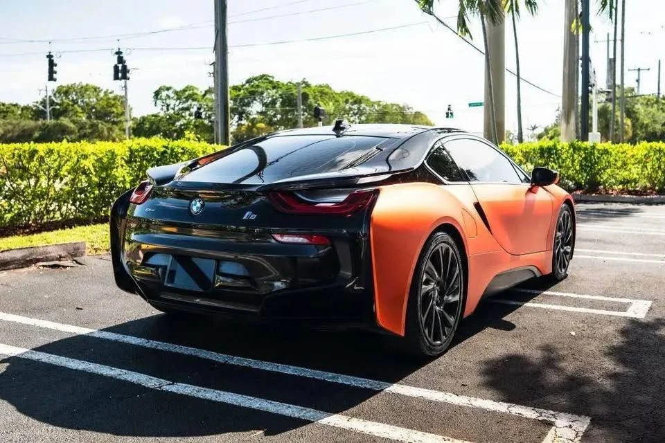 2015 BMW i8 - Image 12 of 14