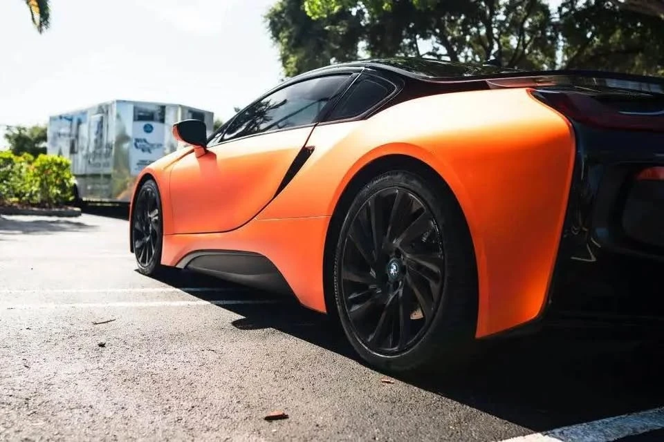 2015 BMW i8 - Image 2 of 14