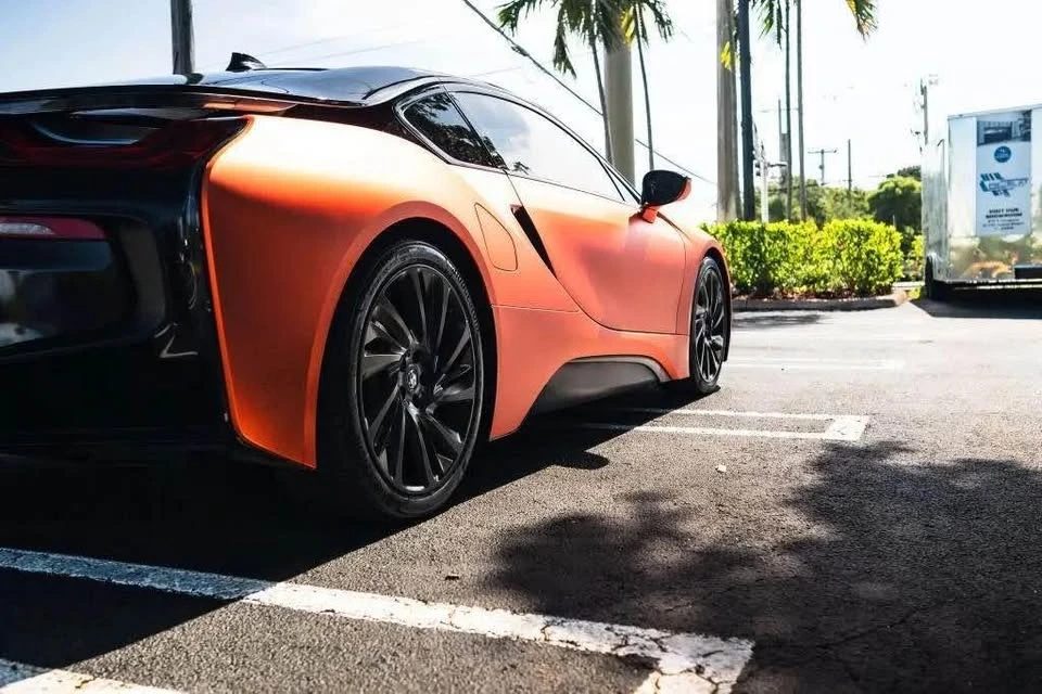 2015 BMW i8 - Image 13 of 14