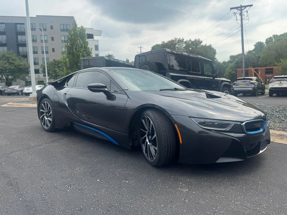 2015 BMW i8 - Image 4 of 18