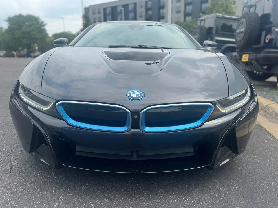 2015 BMW i8 - Image 3 of 18