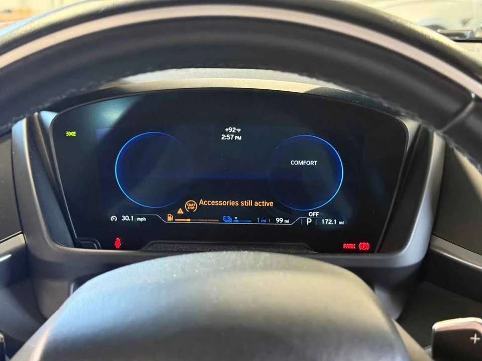 2015 BMW i8 - Image 5 of 6