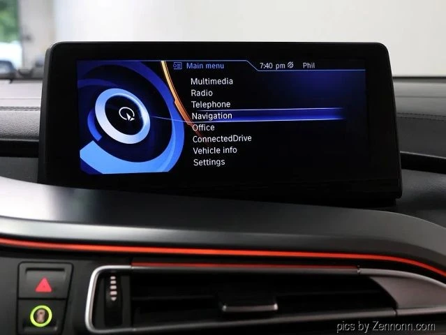 2015 BMW i8 - Image 19 of 31