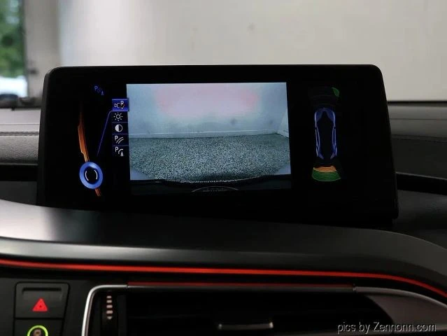 2015 BMW i8 - Image 22 of 31