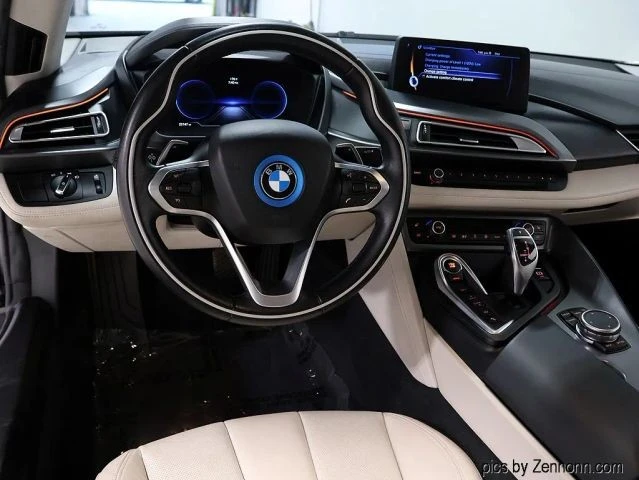 2015 BMW i8 - Image 16 of 31