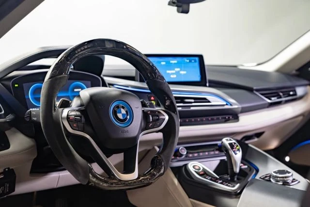 2015 BMW i8 - Image 10 of 21