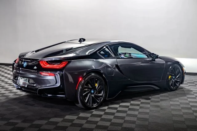 2015 BMW i8 - Image 7 of 21