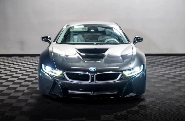2015 BMW i8 - Image 2 of 21