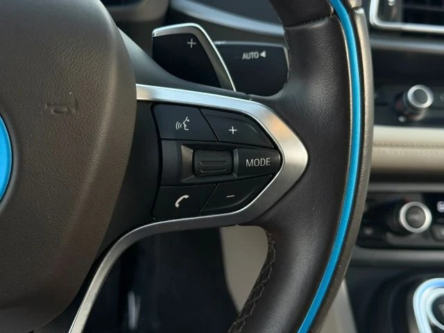 2015 BMW i8 - Image 20 of 28